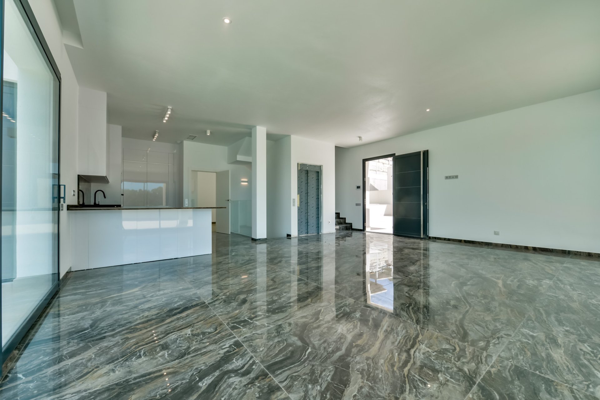 Neue Gebäude - Villa -
Finestrat