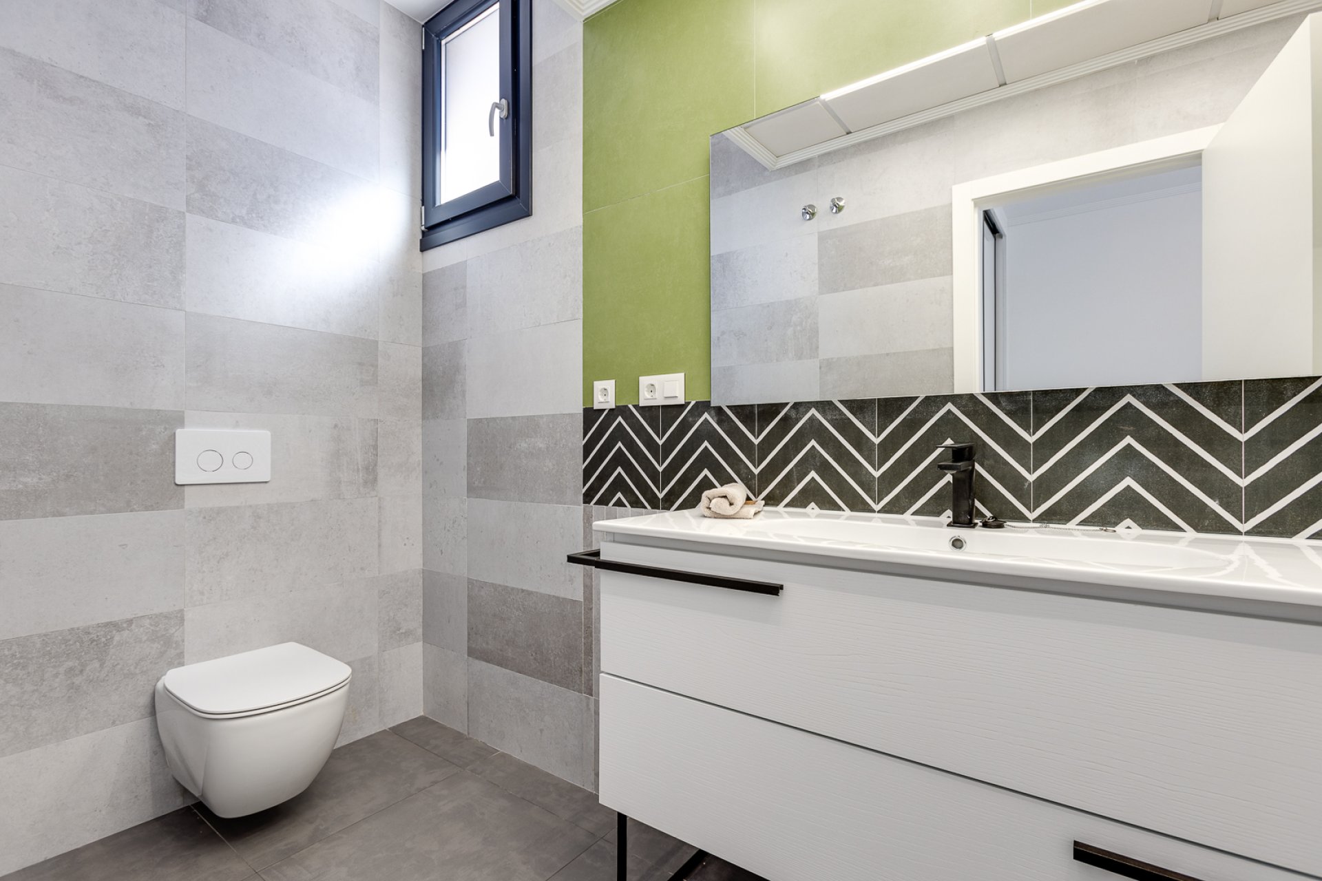 Neue Gebäude - Villa -
La Mata