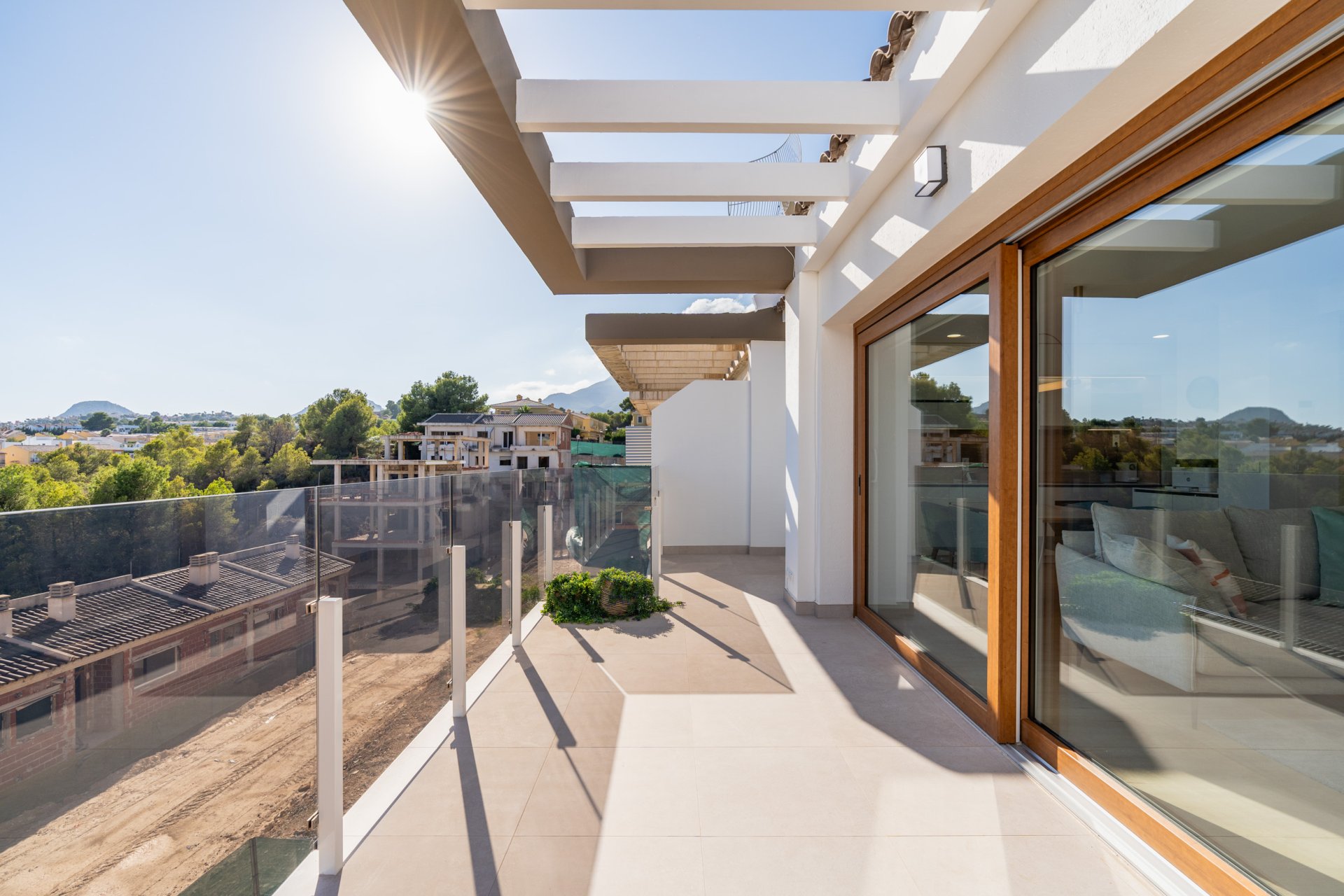 Neue Gebäude - Villa -
La Nucía