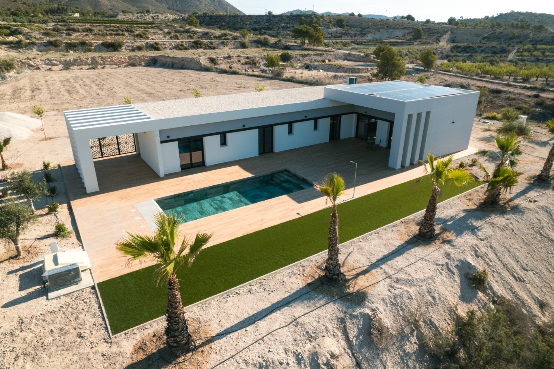 Neue Gebäude - Villa -
Pinoso