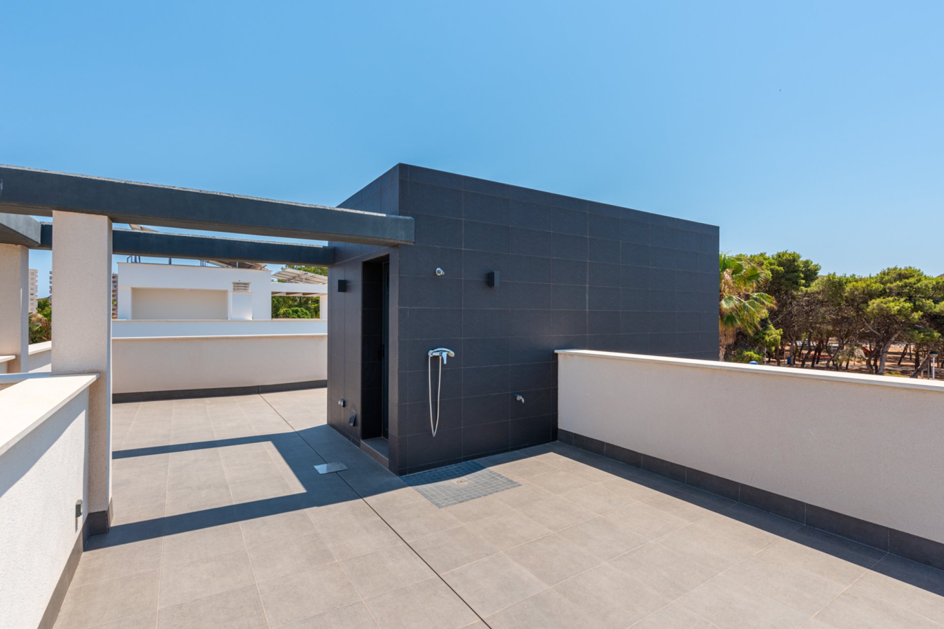Neue Gebäude - Villa -
Playa Paraiso