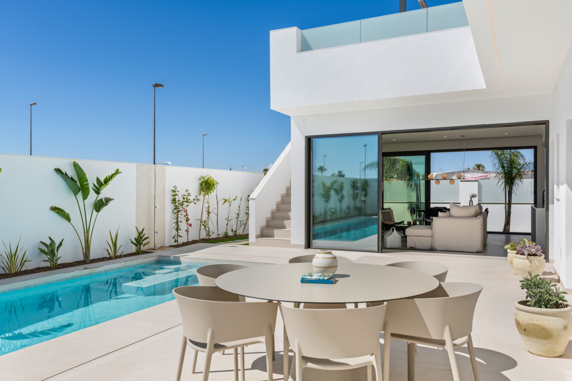 Neue Gebäude - Villa -
San Javier