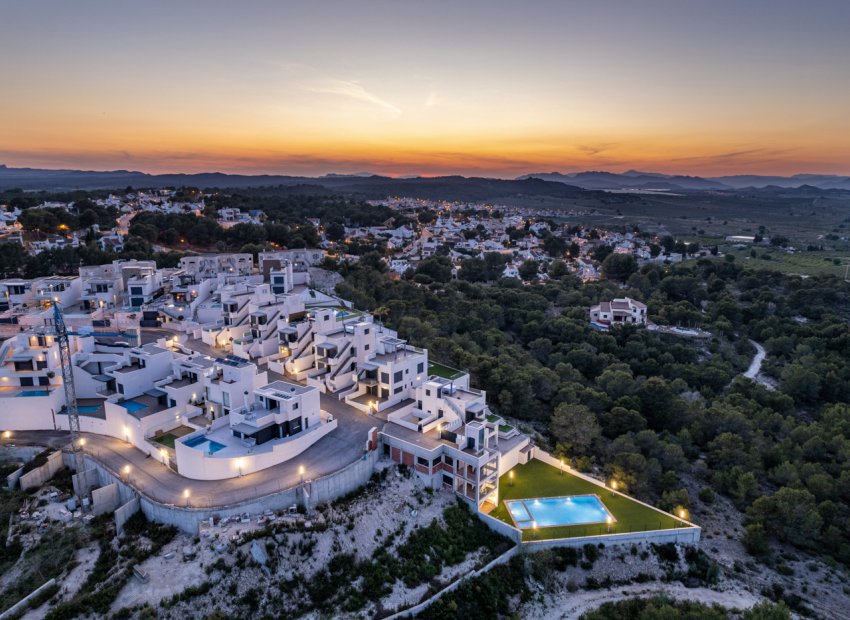 Neue Gebäude - Villa -
San Miguel de Salinas