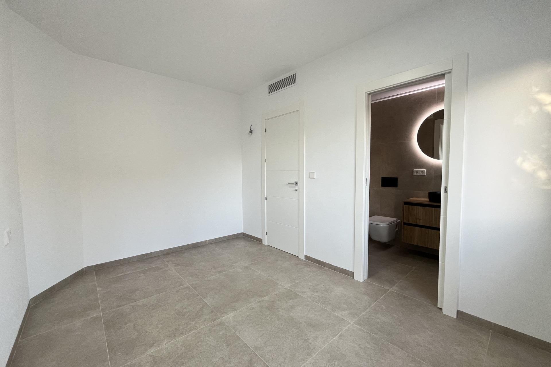 Neue Gebäude - Villa -
San Pedro del Pinatar