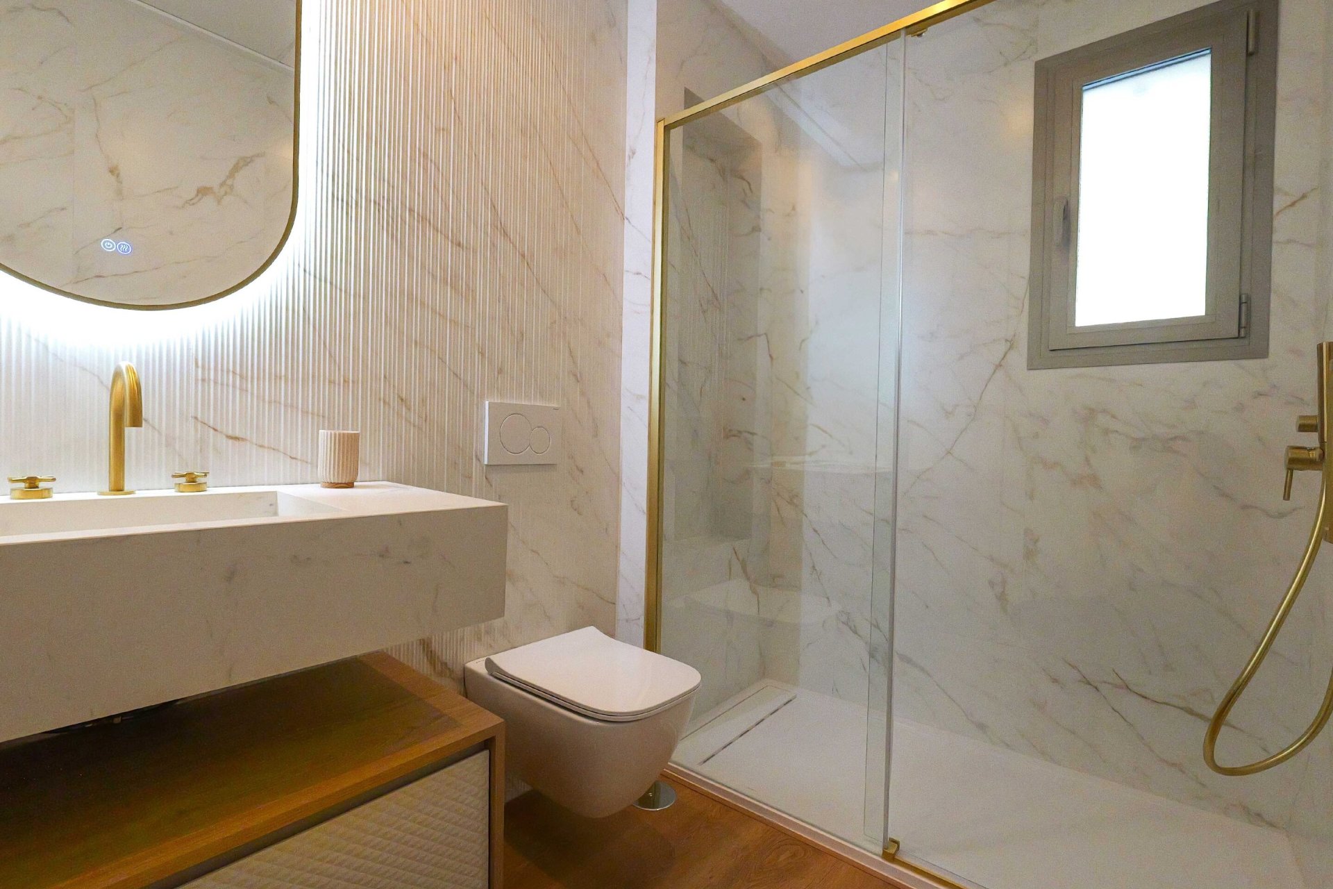 Neue Gebäude - Wohnung -
La Manga Del Mar Menor