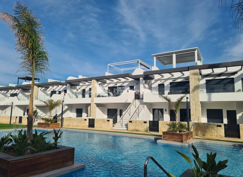 Neue Gebäude - Wohnung -
Pilar de la Horadada