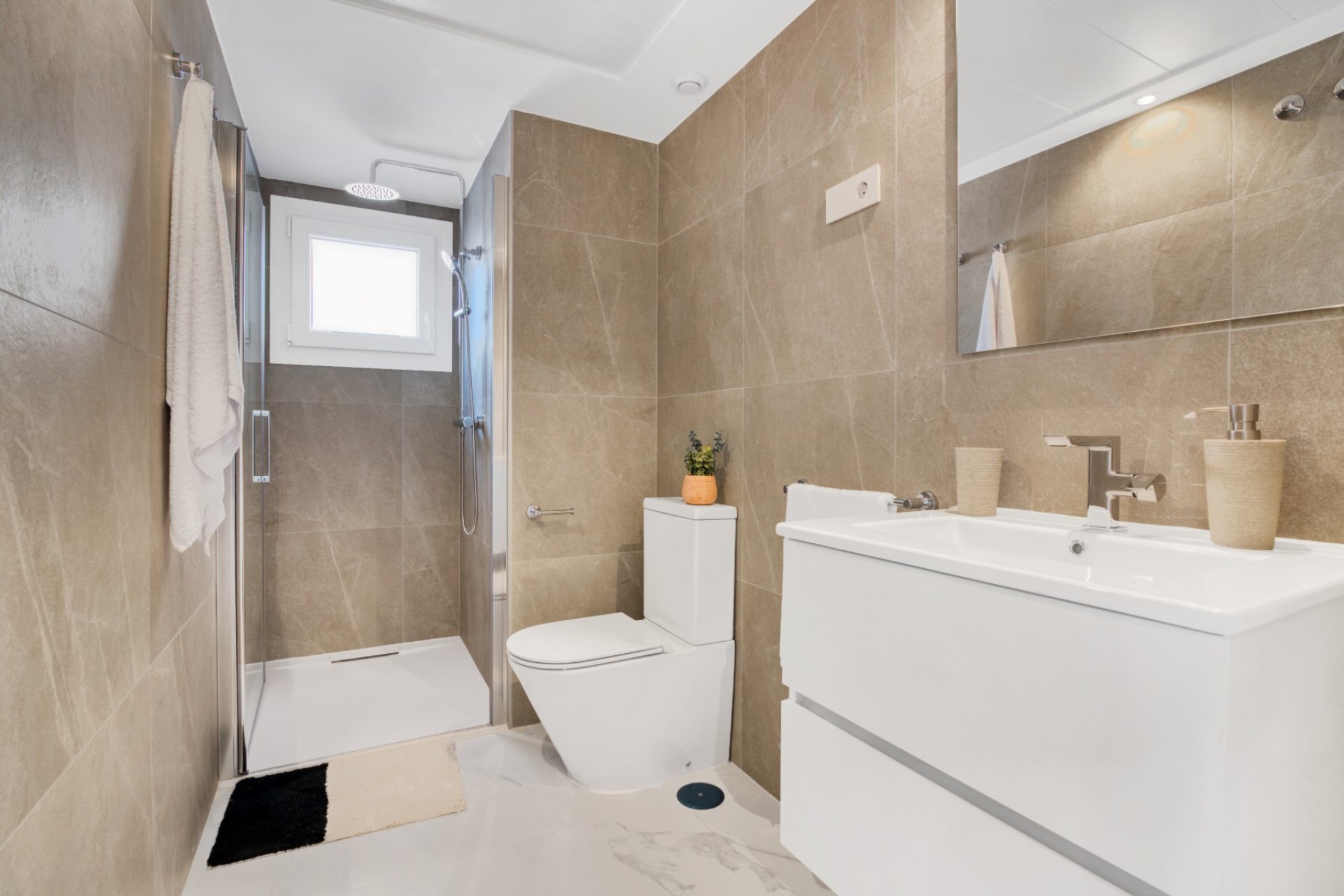 Neue Gebäude - Wohnung -
Torrevieja* - Punta Prima*