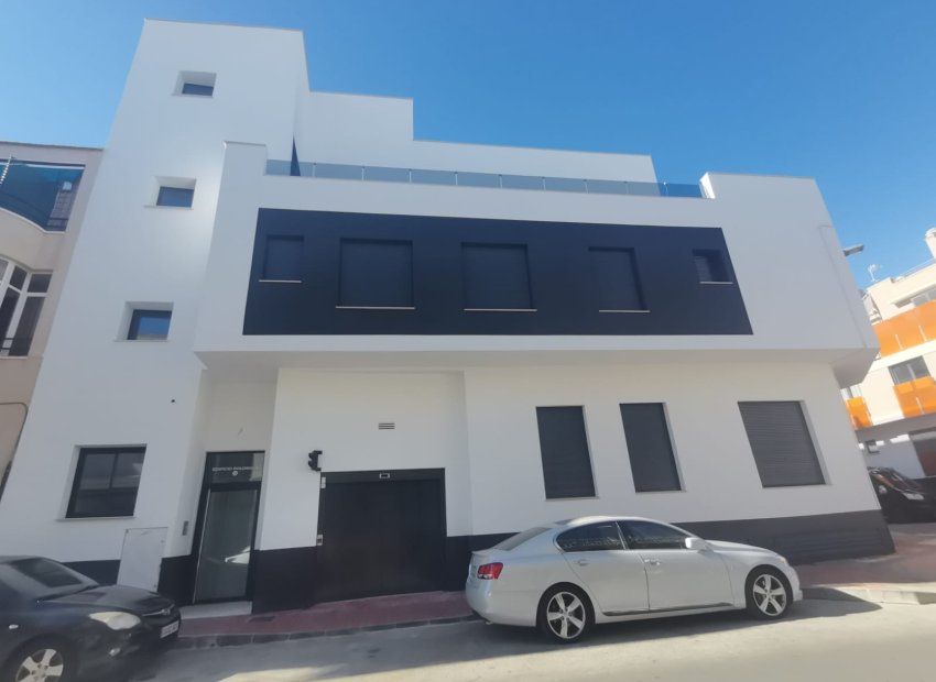Neue Gebäude - Wohnung -
Torrevieja