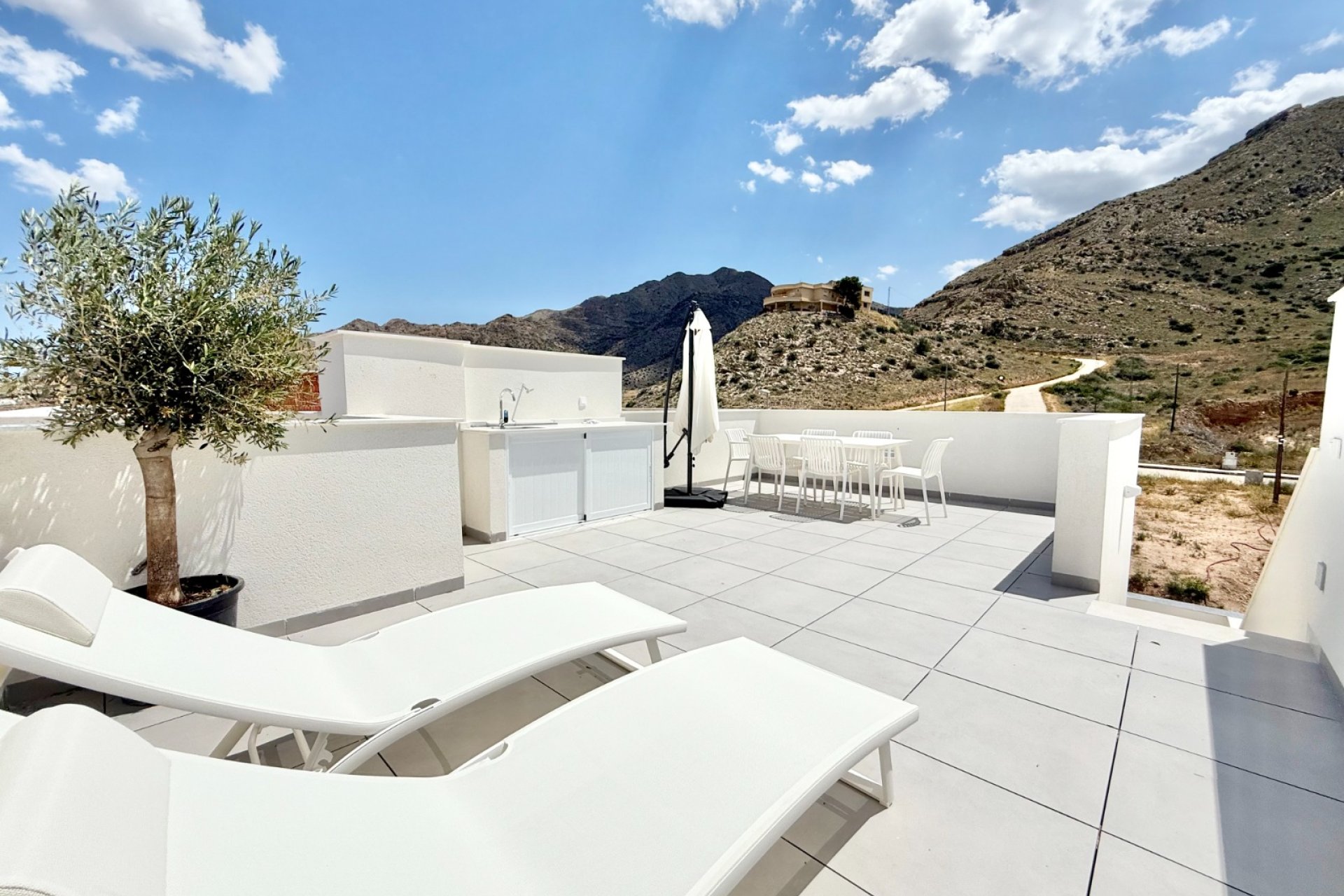 New Build - Apartment -
Cox