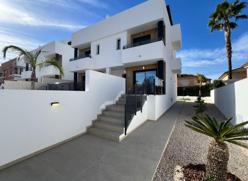New Build - Townhouse -
Benferri