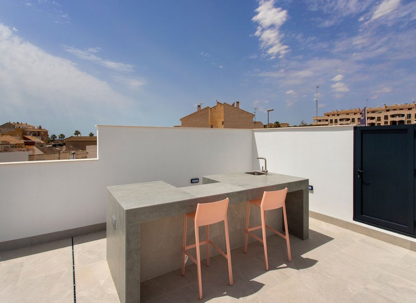 New Build - Townhouse -
Sucina