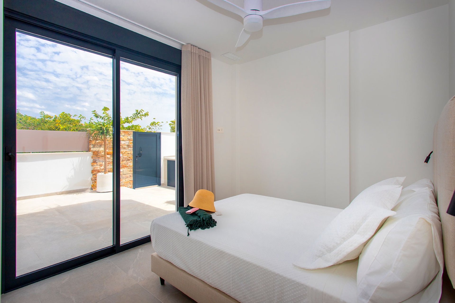 New Build - Townhouse -
Sucina