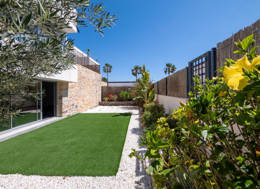 New Build - Villa -
Algorfa