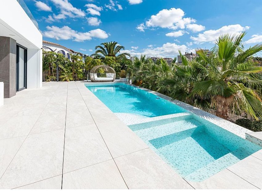 New Build - Villa -
Calpe