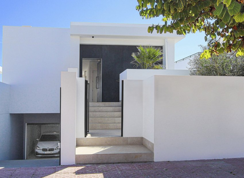 New Build - Villa -
Ciudad Quesada