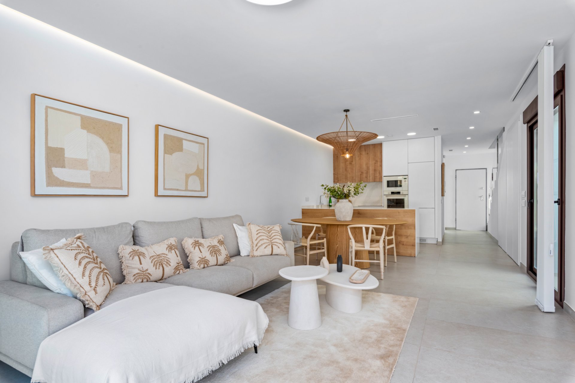New Build - Villa -
Mil Palmeras