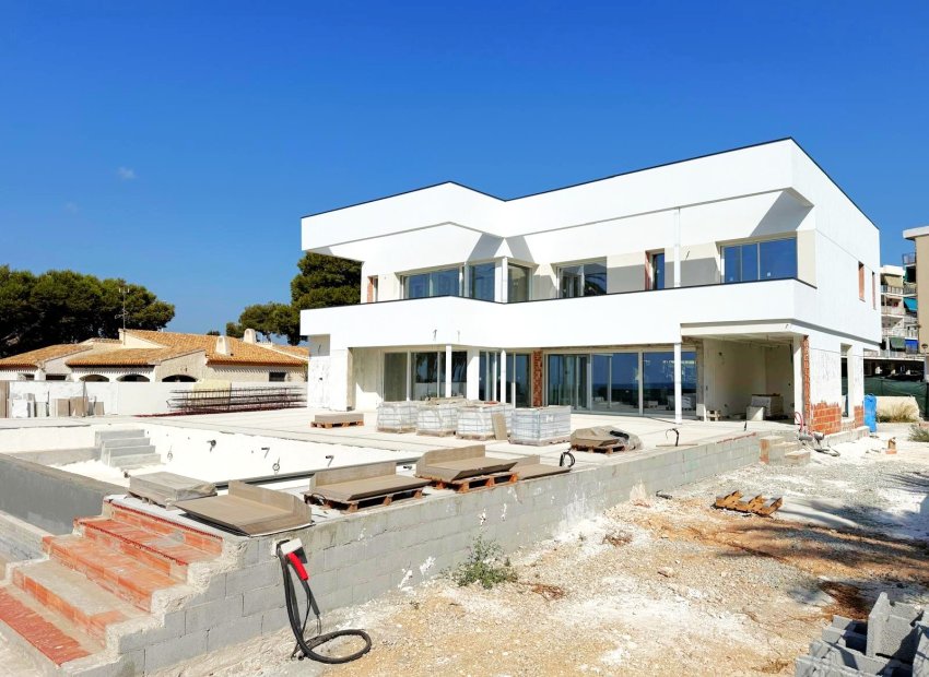 New Build - Villa -
Orihuela Costa - Punta Prima