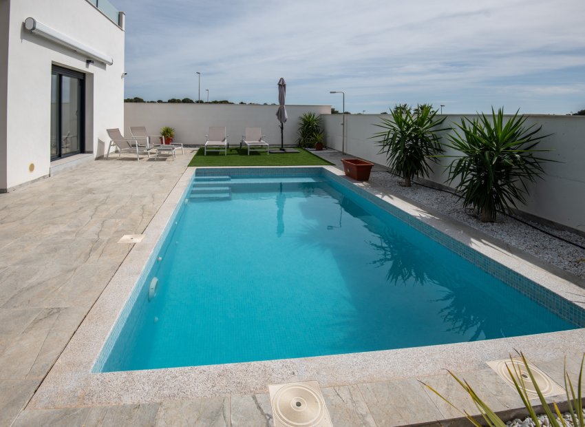 New Build - Villa -
Pinar de Campoverde