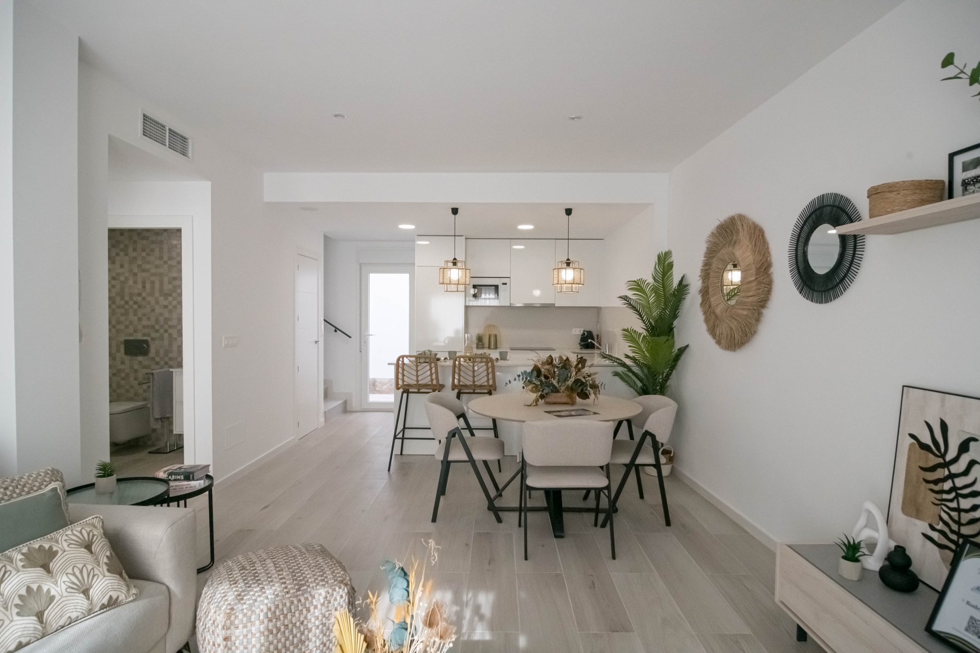 Nieuwbouw Woningen - Herenhuis -
Jerónimo y Avileses