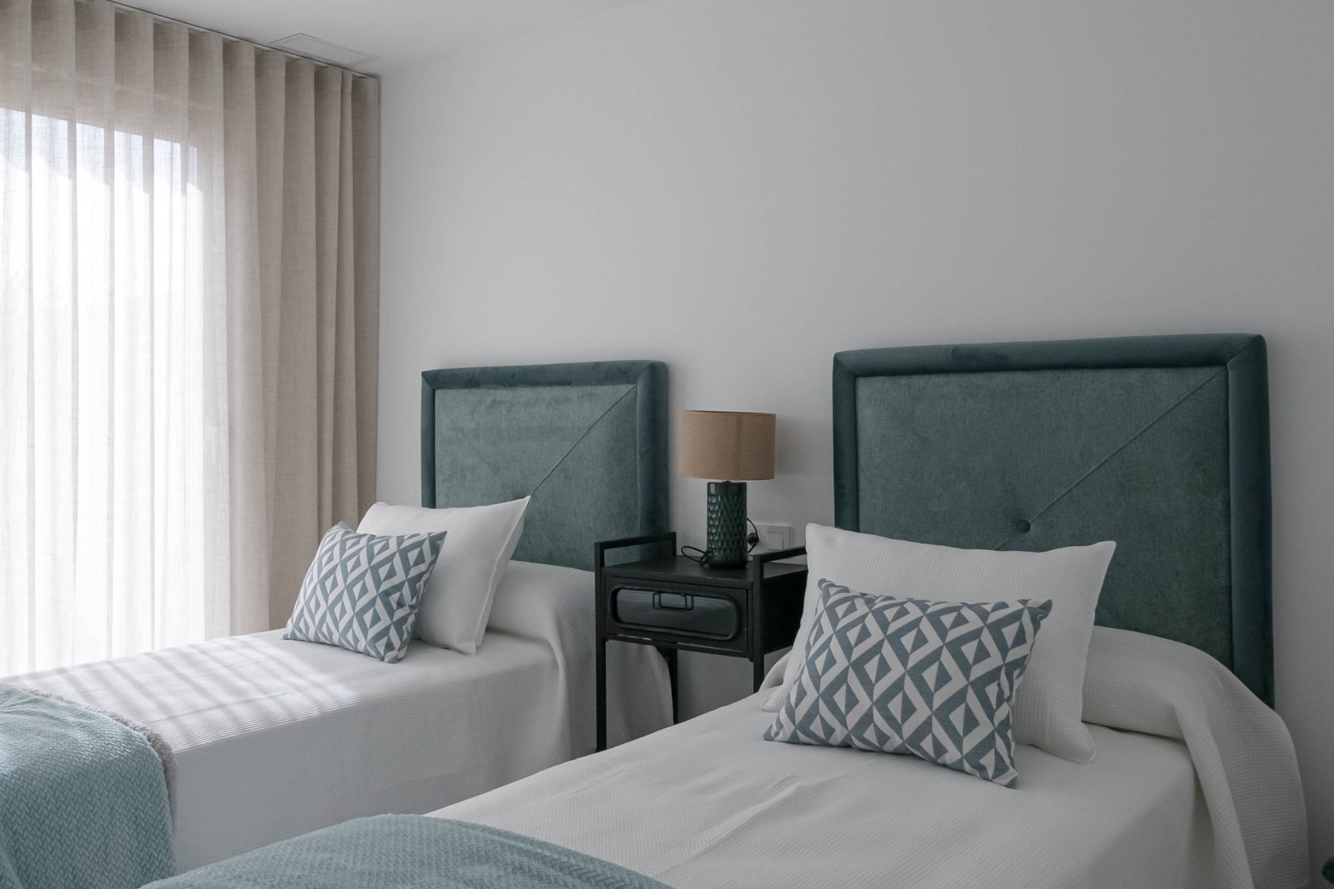 Nieuwbouw Woningen - Herenhuis -
Jerónimo y Avileses