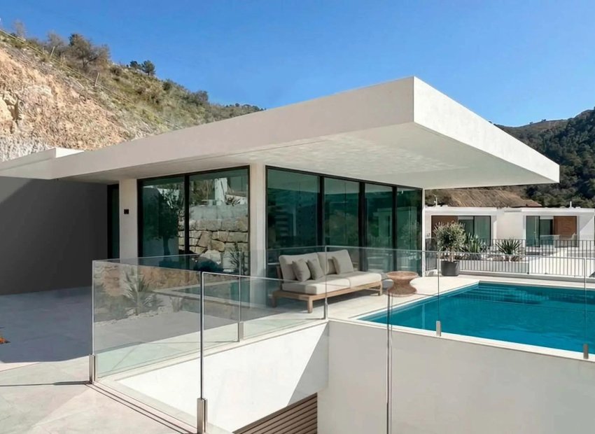 Nieuwbouw Woningen - Villa -
Benidorm