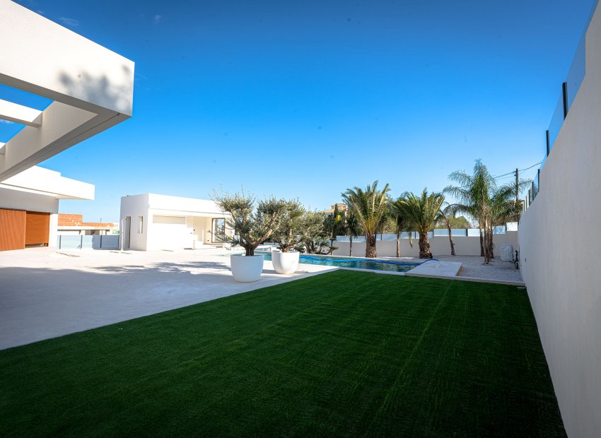 Nieuwbouw Woningen - Villa -
Ciudad Quesada