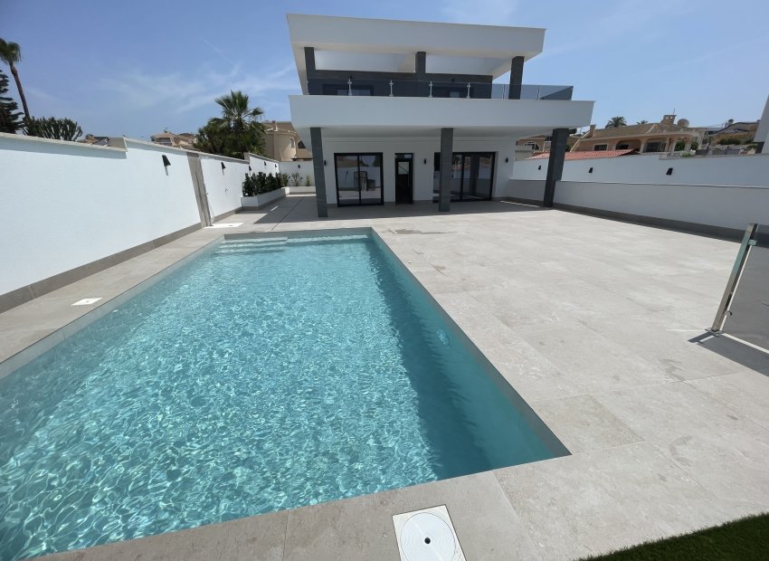 Nieuwbouw Woningen - Villa -
Ciudad Quesada