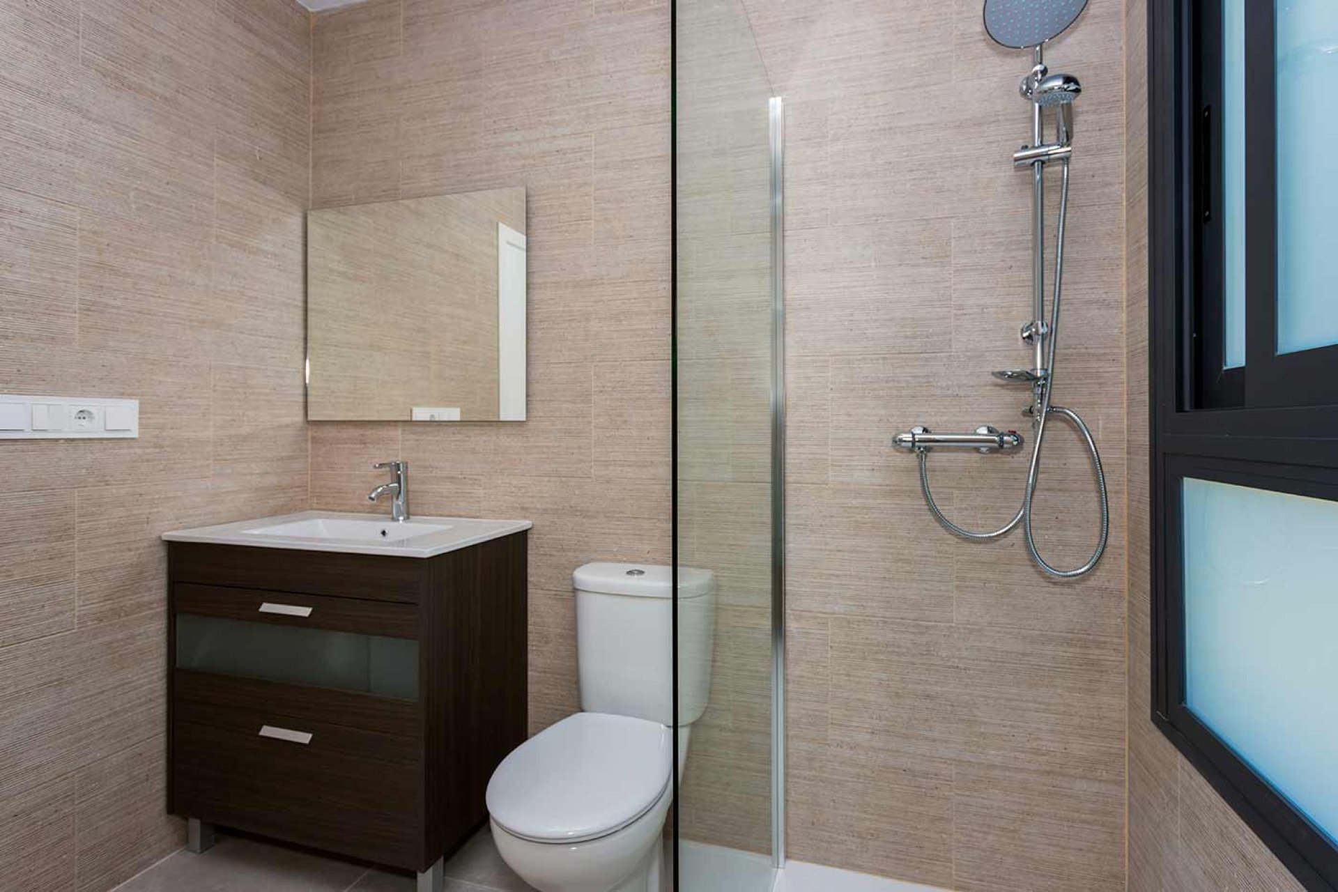 Nieuwbouw Woningen - Villa -
Daya Nueva