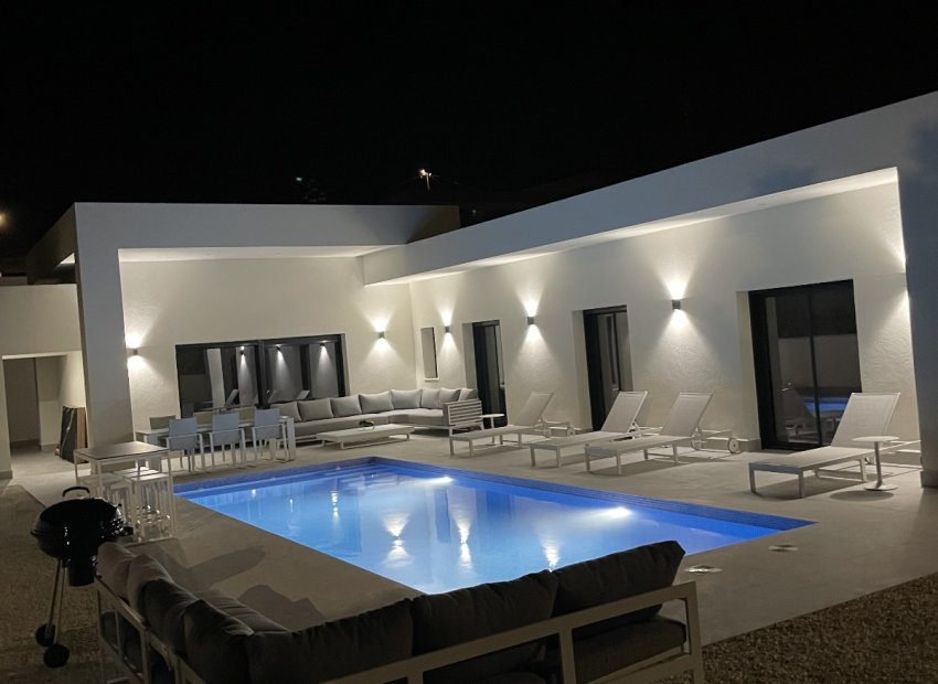 Nieuwbouw Woningen - Villa -
La Romana