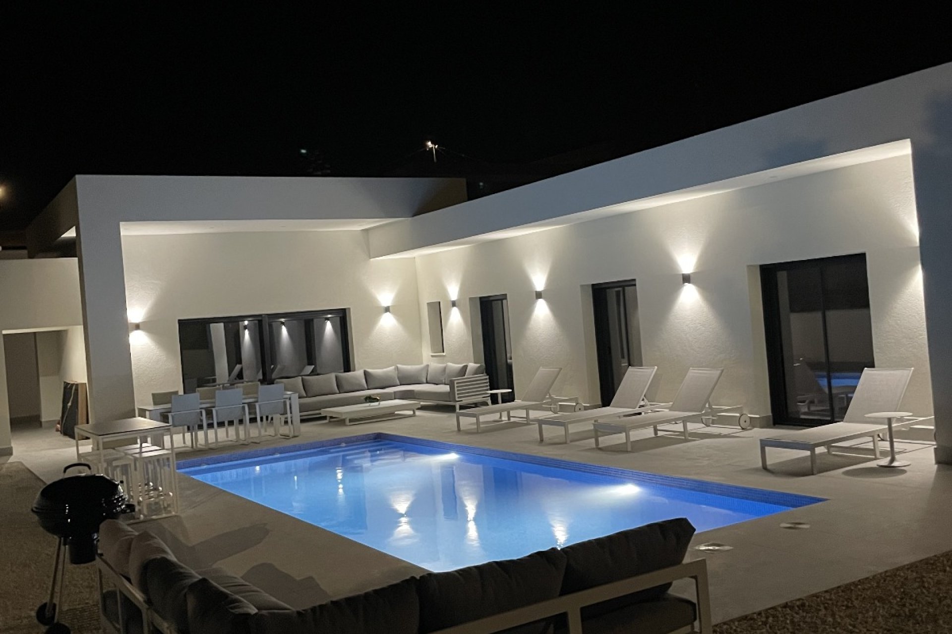 Nieuwbouw Woningen - Villa -
La Romana