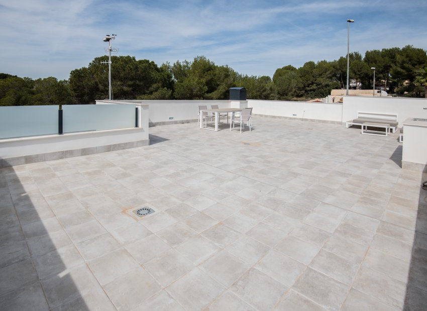 Nieuwbouw Woningen - Villa -
Pinar de Campoverde