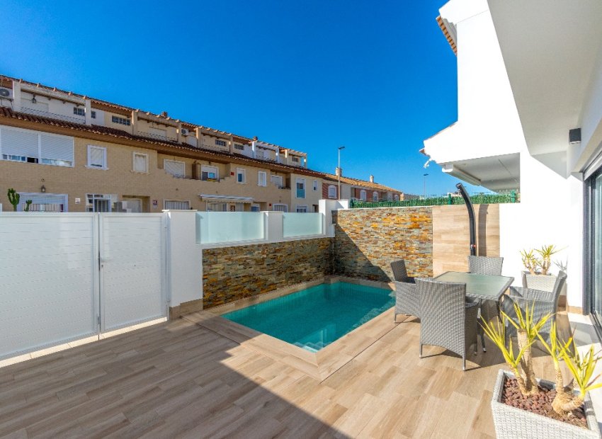 Nieuwbouw Woningen - Villa -
Santiago de la Ribera