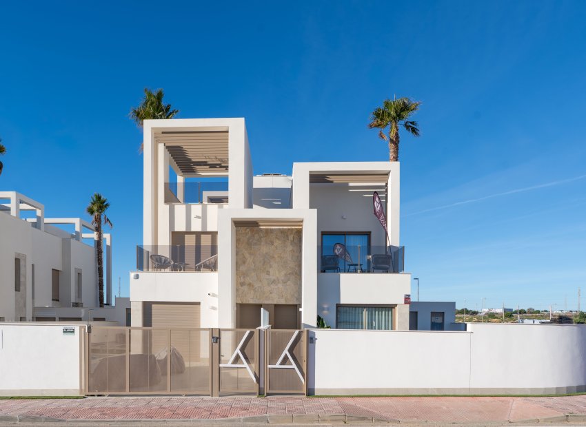 Nouvelle construction - Maison de ville -
Los Alcazares