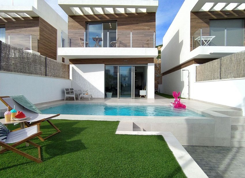 Nouvelle construction - Maison de ville -
Villamartín - Villamartin