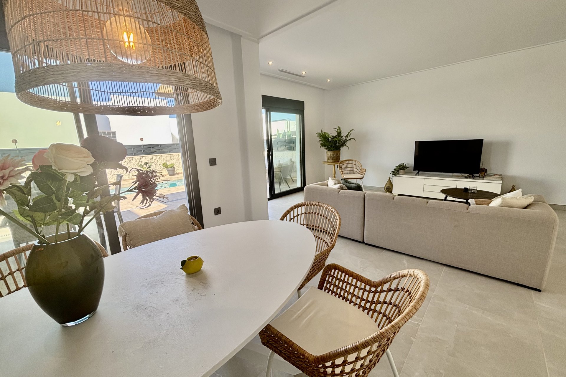 Nouvelle construction - Villa -
Benijofar