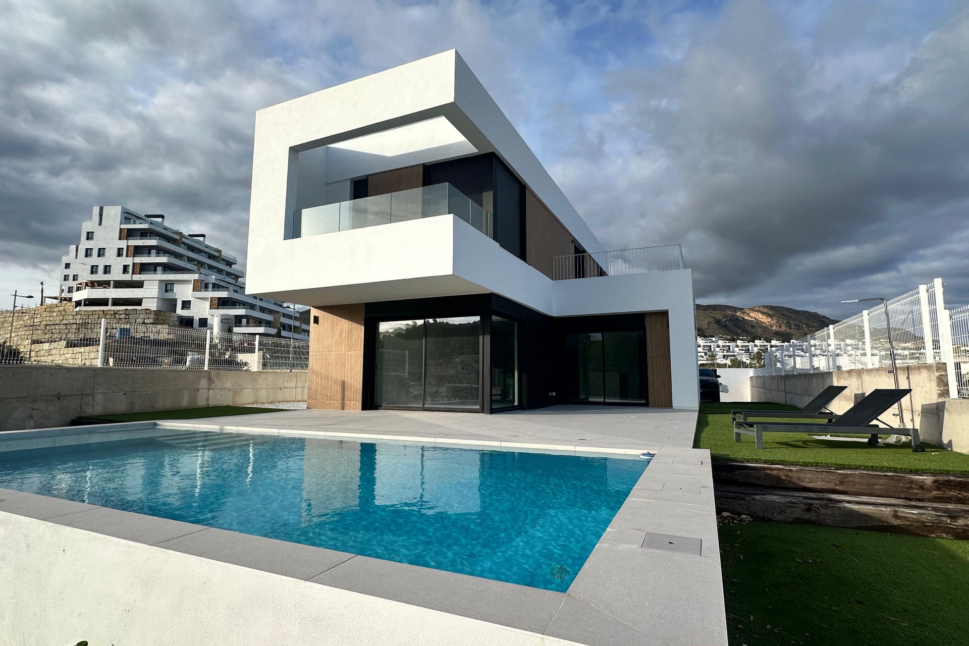 Nouvelle construction - Villa -
Finestrat