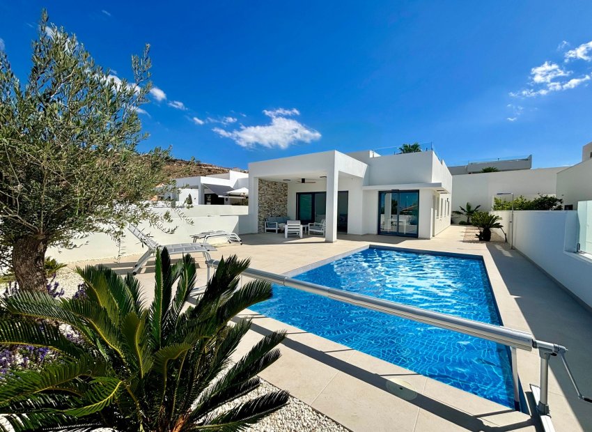 Nouvelle construction - Villa -
Rojales