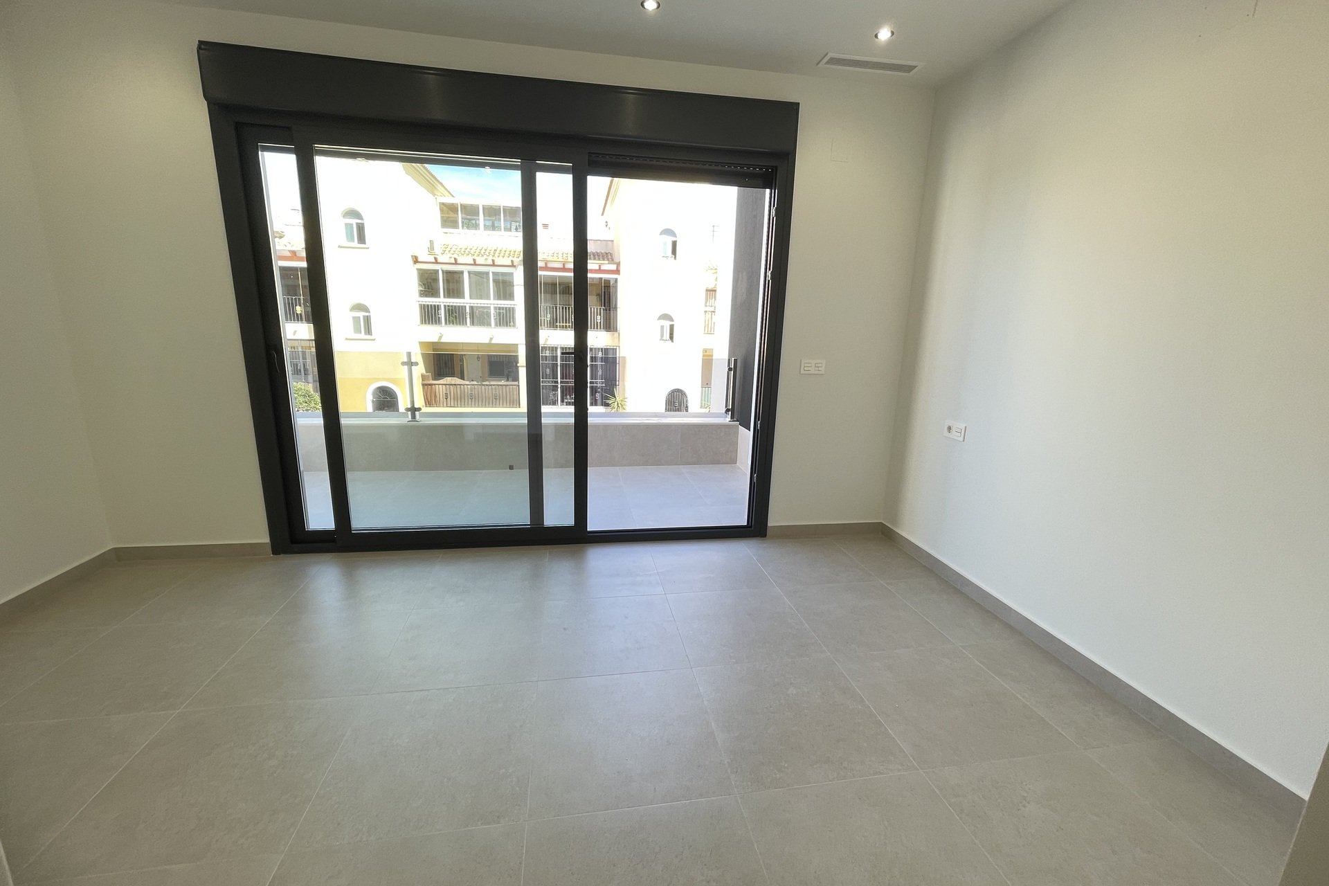 Nybyggnation - Radhus -
Heredades