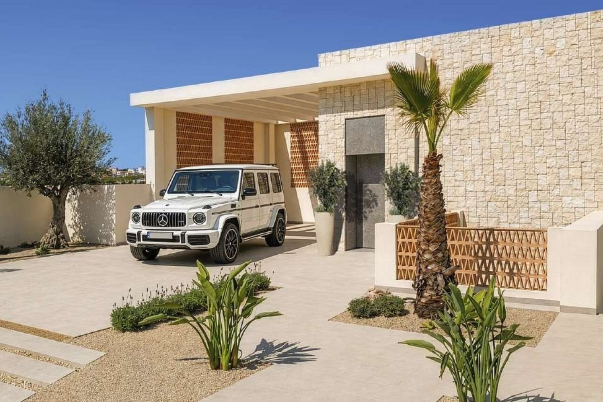 Nybyggnation - Villa -
La Marina