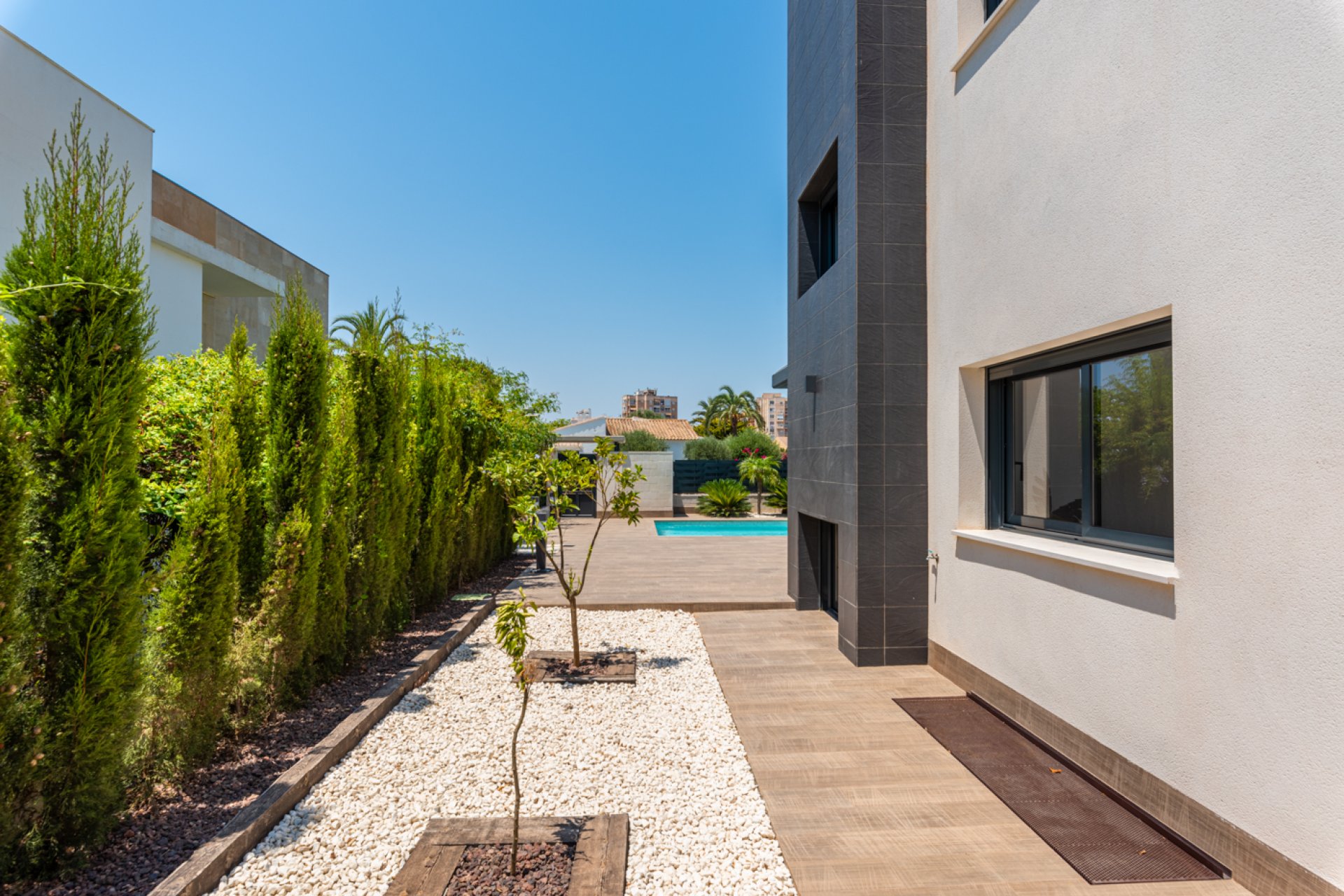 Nybyggnation - Villa -
Playa Paraiso