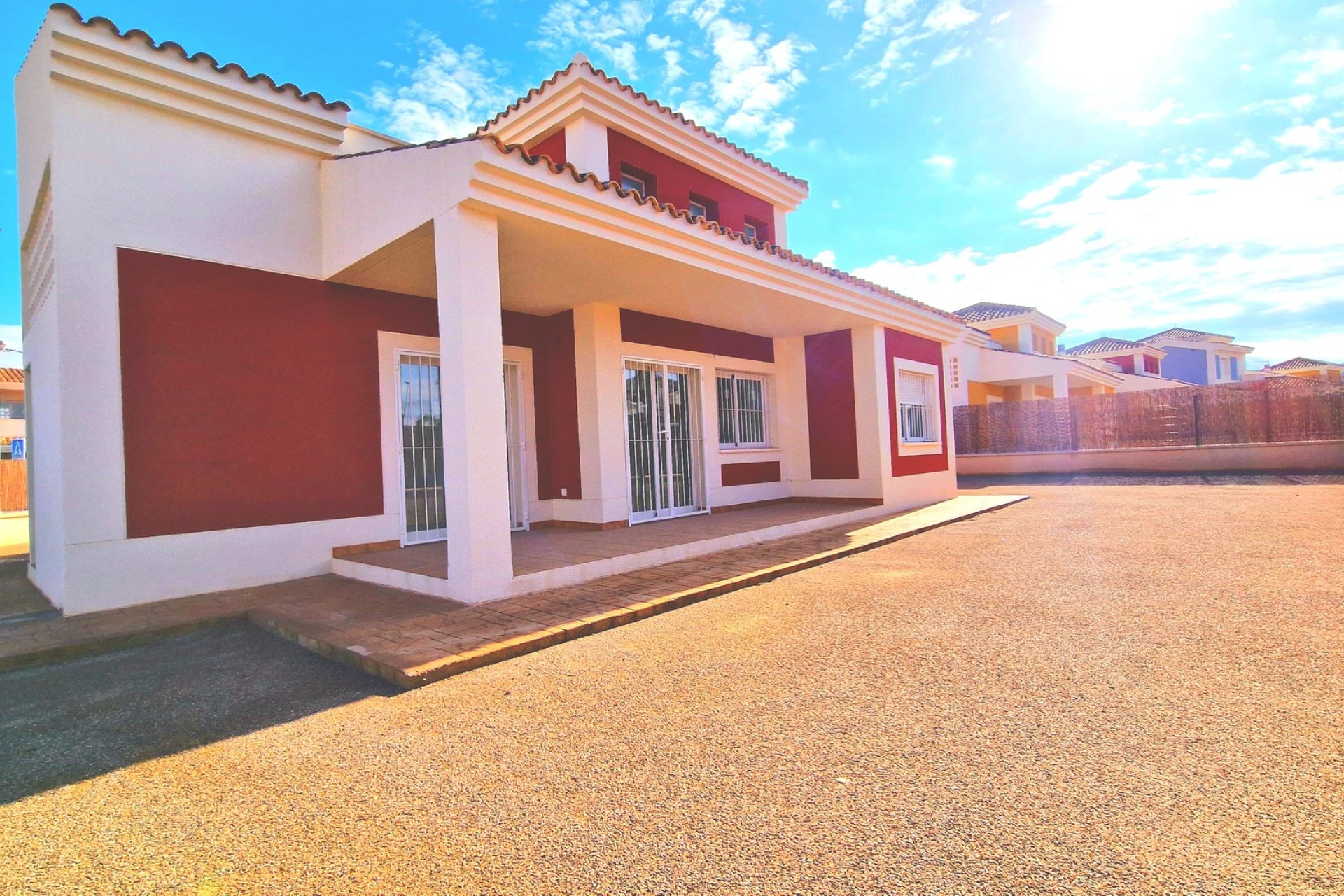 Nybyggnation - Villa -
Purias