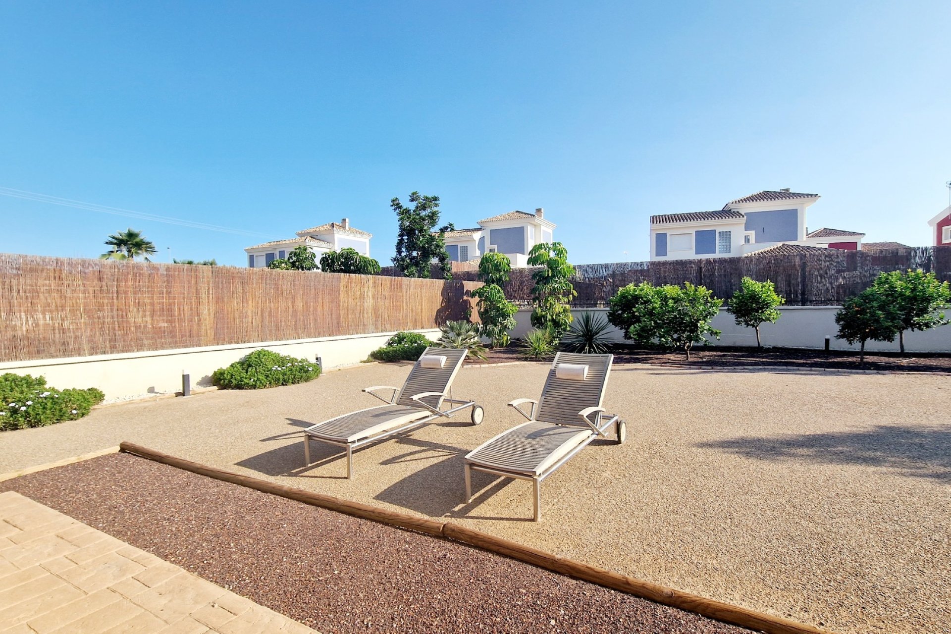 Nybyggnation - Villa -
Purias