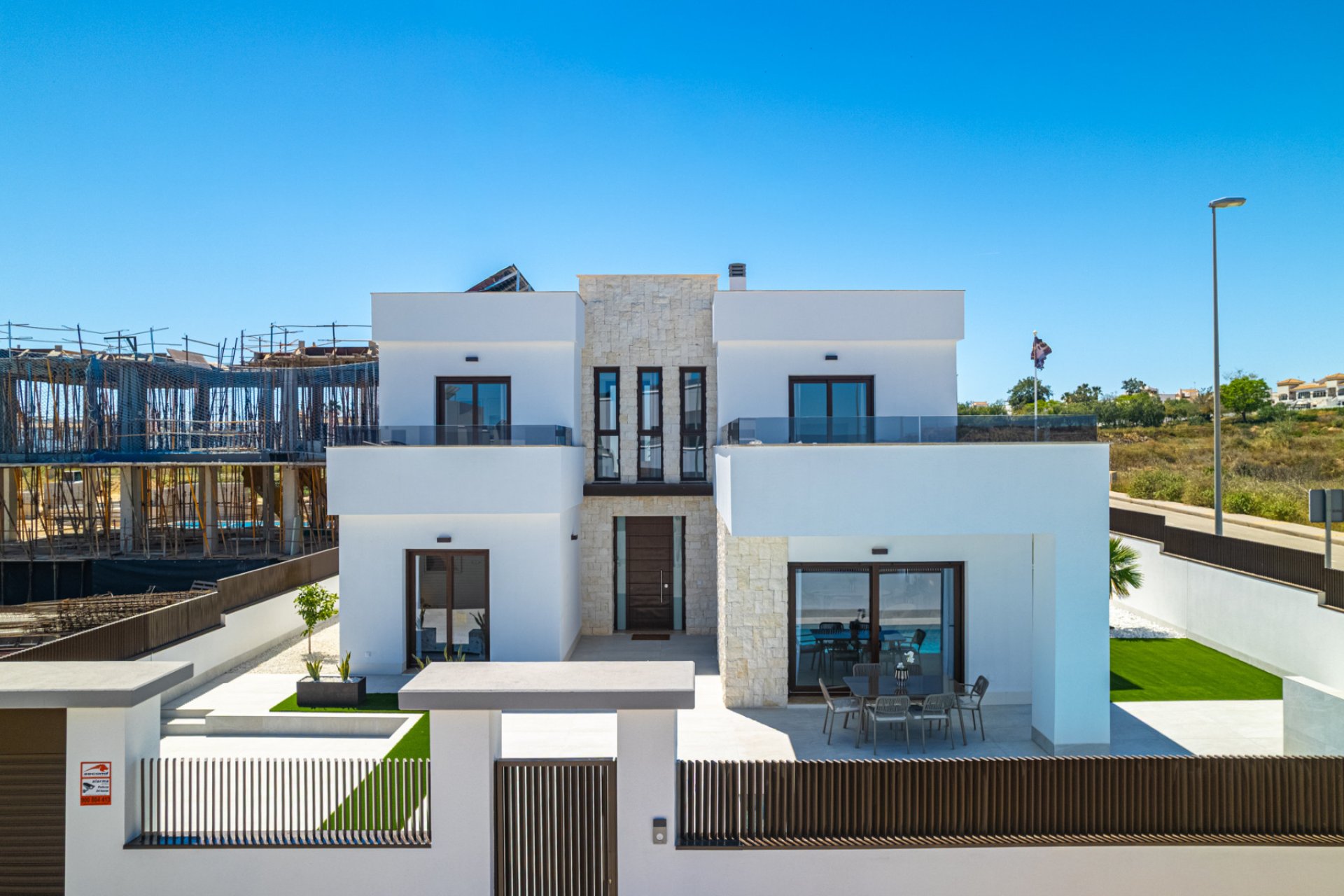 Nybyggnation - Villa -
Vistabella