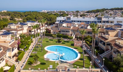 Penthouse - Resale - Mil Palmeras -
                Riomar