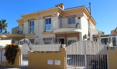 Quad House - Resale - Villamartín - PAU 8