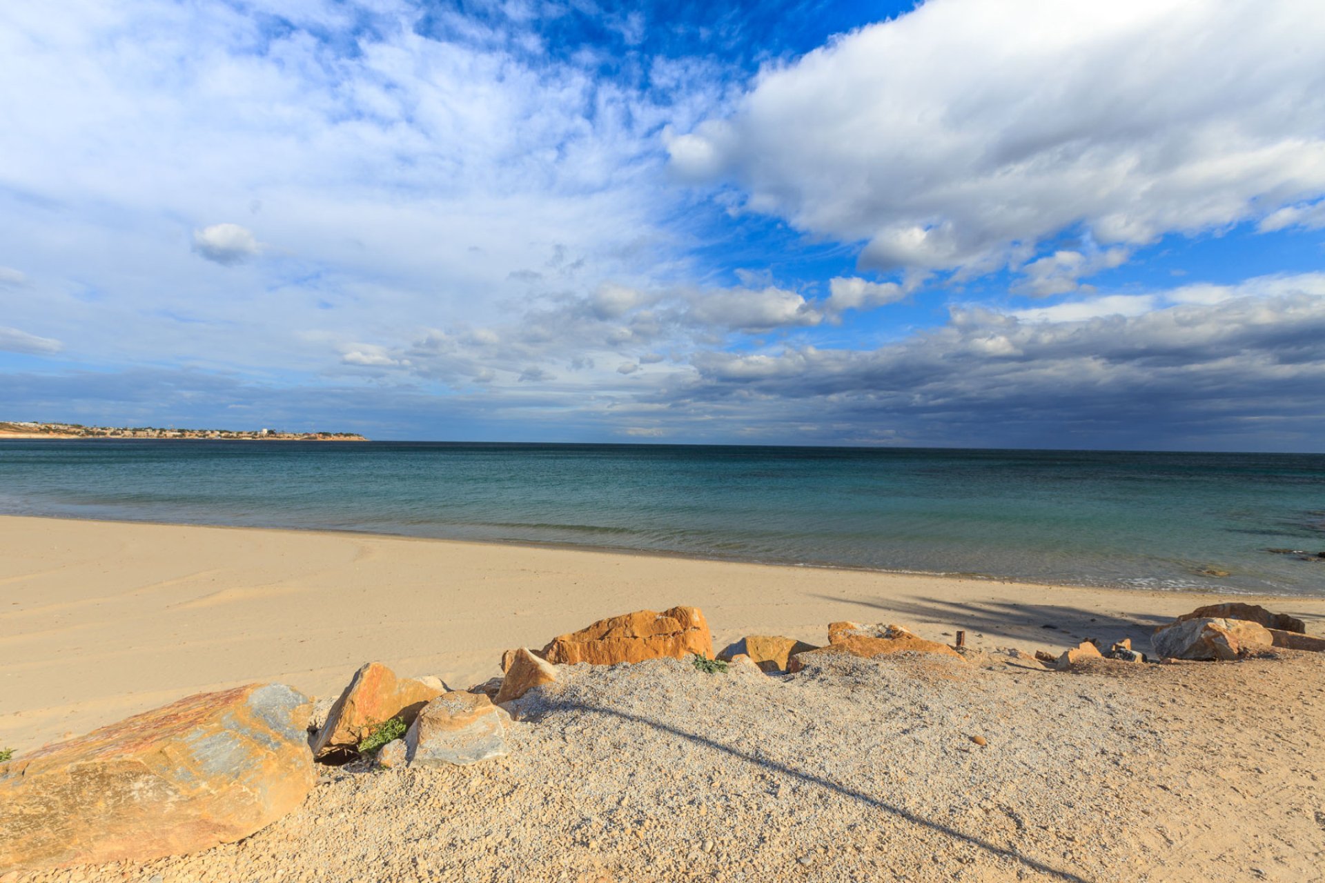 Resale - Apartment -
Campoamor - Dehesa de Campoamor