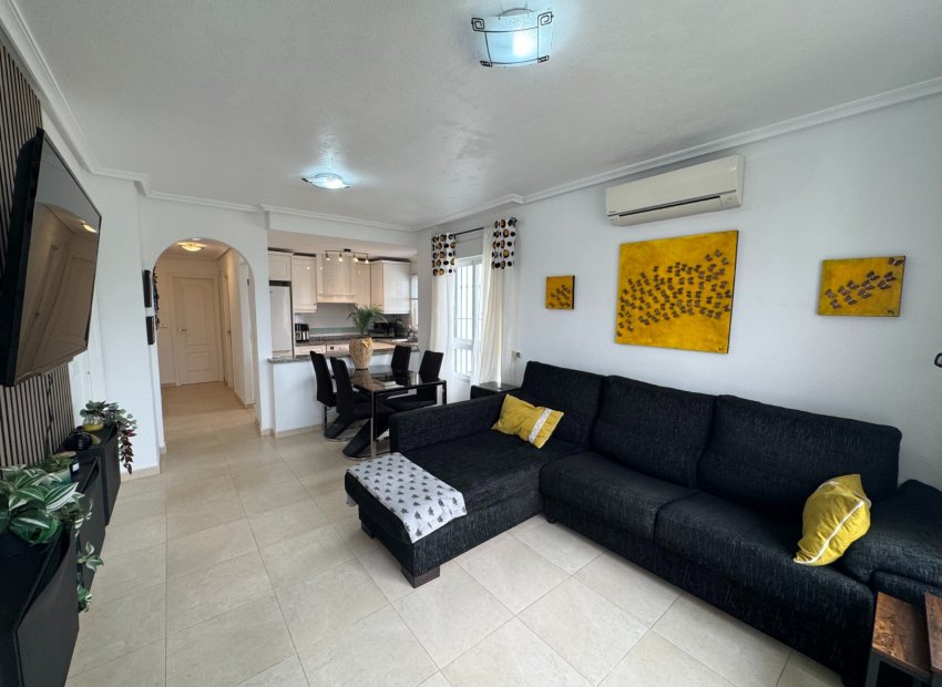 Resale - Apartment -
Campoamor