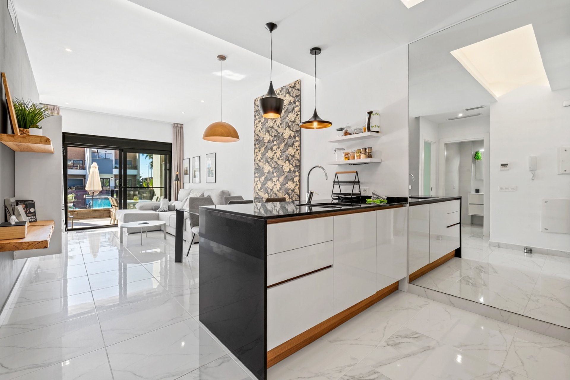 Resale - Apartment / Flat * -
Guardamar del Segura* - El Raso*