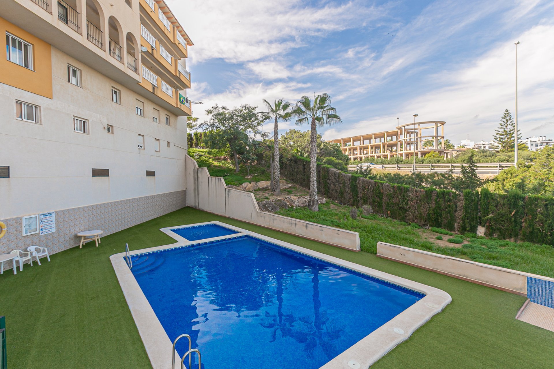 Resale - Apartment -
La Zenia - Beachside