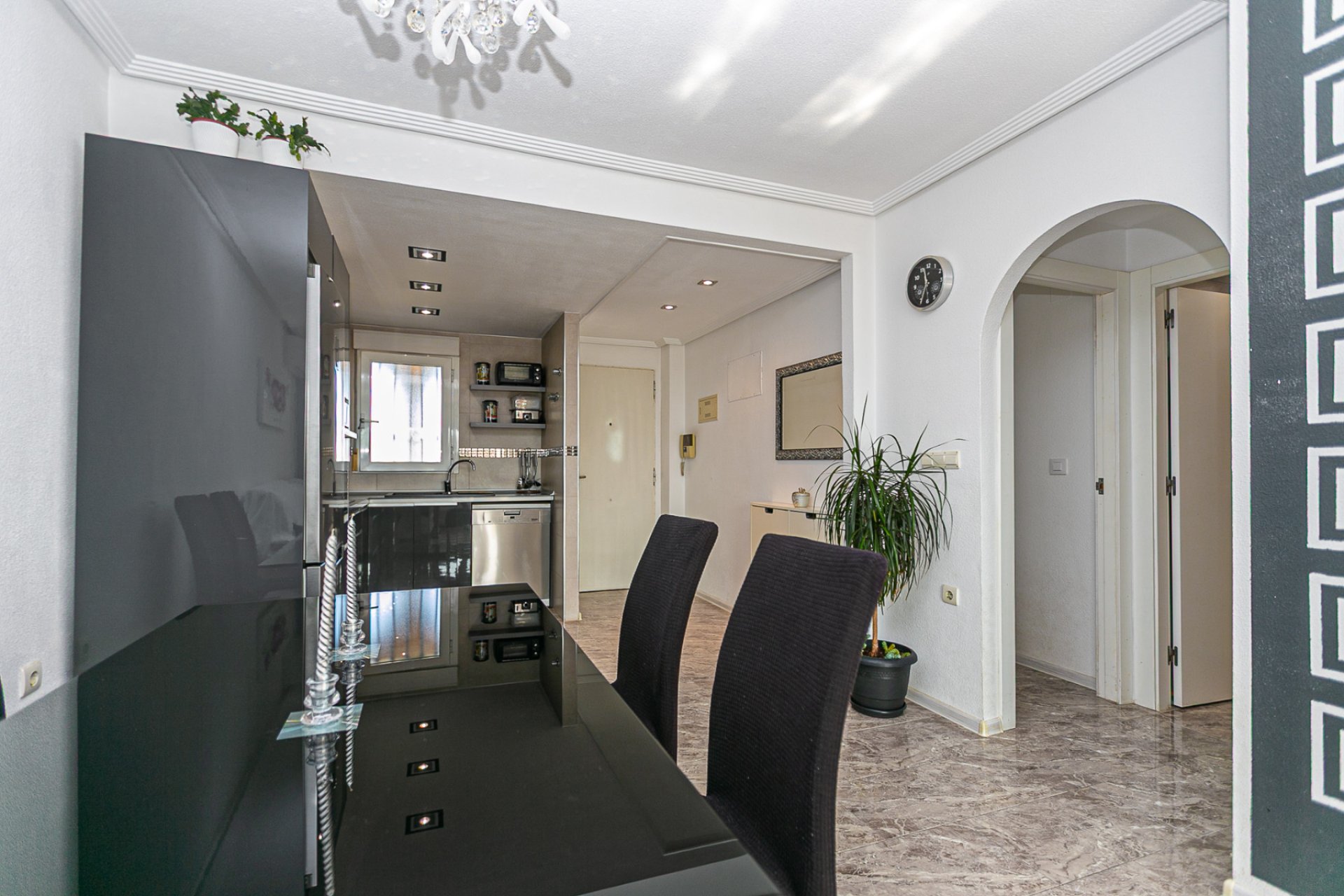 Resale - Apartment -
La Zenia - Beachside